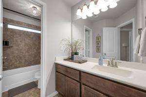 Koupelna v ubytování Aspen Drive + 40 fotografií