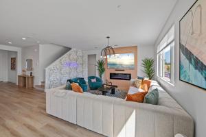 Posezení v ubytování Electric Slide Lazy River, Pickleball, Game-room