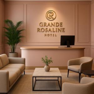 Fotografie z fotogalerie ubytování Grande Rosaline Hotel v destinaci Sragen