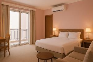 Fotografie z fotogalerie ubytování Grande Rosaline Hotel v destinaci Sragen