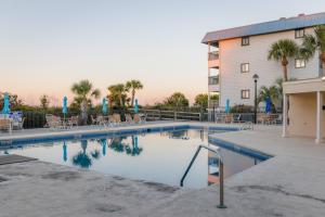 Ảnh trong thư viện ảnh của Beachfront Condo - Pool, Tennis Court, View ở Tybee Island