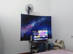 TV a/nebo společenská místnost v ubytování Nam Mỹ Vân Homestay - ĐH Công nghiệp Thái Nguyên