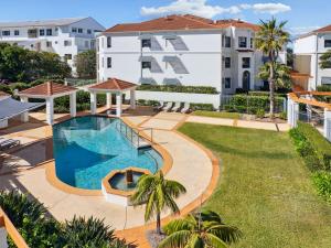 Πισίνα στο ή κοντά στο Villa 3 - The Breakers Resort