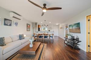 Posezení v ubytování Kaanapali Plantation 34 · KPL 34 2BD Pool & Resort's Amenities,