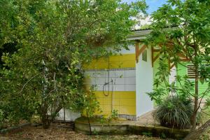 Zahrada ubytování Pacifique un Bungalow charmant pour deux, entre mer et nature + 1 fotografie