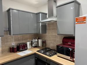 Η κουζίνα ή μικρή κουζίνα στο Chic Above Store