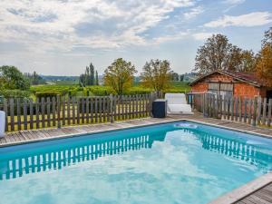 Bazén v ubytování Stay in Gornac with Swimming Pool nebo v jeho okolí