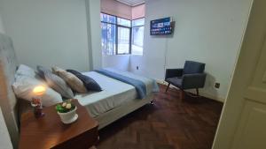 TV a/nebo společenská místnost v ubytování Tu Refugio Moderno en el Corazón de la Zona Sur