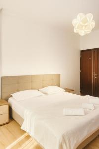 Gallery image of Blloku Luxury 2 bedroom apartment in Tirana