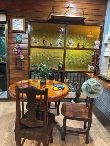 Fotografie z fotogalerie ubytování อิ๊กขะหลิ๊ก โฮมสเตย์ริมน้ำน่าน v destinaci Nan + 13 fotografií