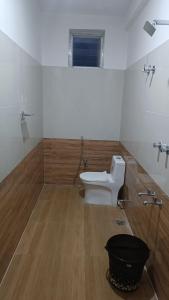 Koupelna v ubytování Rainbow retreat