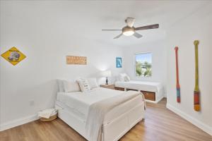 Postel nebo postele na pokoji v ubytování 221 Cherie Down Ln