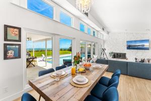 Χώρος καθιστικού στο 5435 Highway A1A