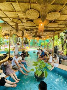 Επισκέπτες που μένουν στο Oriio Hotel Cát Bà