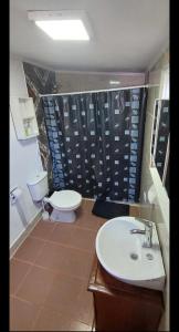 Ένα μπάνιο στο La casita de Don Emilio