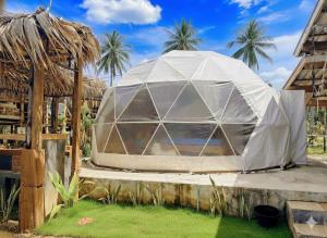 Κήπος έξω από το Dansontayakohlibong