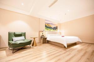 Foto de la galería de Qingdao Likelai Garden Hotel en Qingdao 19 fotos más