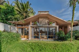 Κήπος έξω από το Amora Ubud Boutique Villas
