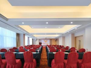 Konferenční prostory v ubytování Vienna Hotel Shandong Dezhou Government Shopping Plaza