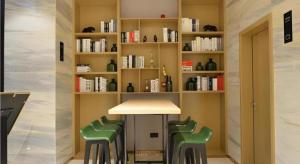 Příslušenství pro přípravu čaje a kávy v ubytování City Comfort Inn Wuhan Optics Valley OuYada Yangjiawan Metro Station