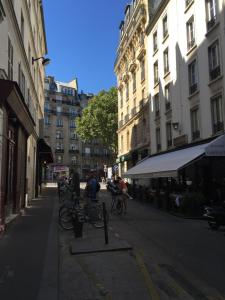 Gallery image of Appartement Luxembourg-proche St Germain des prés in Paris