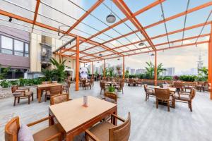 Restaurace v ubytování Chengdu Panda Base Zoo Shangli Hotel