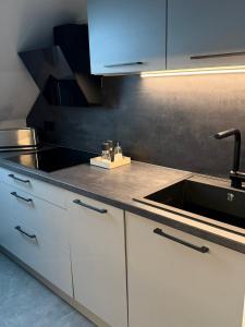 Η κουζίνα ή μικρή κουζίνα στο Über den Dächern von Bielefeld schlafen!