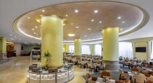 Restaurace v ubytování Country Garden Phoenix Hotel Xinhui Jiangmen