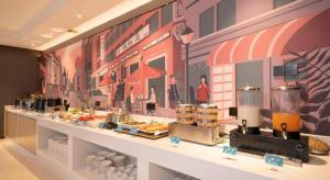 Jídlo v hotelu nebo okolí