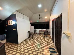 Kuchyň nebo kuchyňský kout v ubytování dream house fort kochi 2