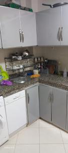 Nhà bếp/bếp nhỏ tại Zaafrani mohamed