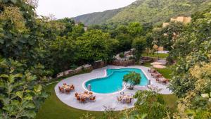 Πισίνα στο ή κοντά στο Dev Bagh Luxurious Private Suites +16 φωτογραφίες