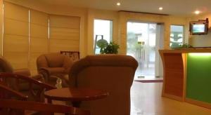 Posezení v ubytování King Ing Hotel + 63 fotografií