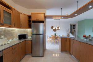 Η κουζίνα ή μικρή κουζίνα στο Villa Marie with private pool