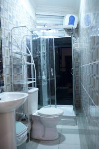 Ένα μπάνιο στο Ft realty properties +11 φωτογραφίες