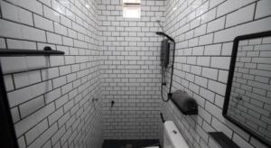 Koupelna v ubytování OYO 90976 Pantaistay@baturakit