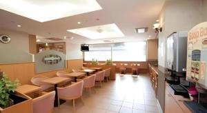 Μια τηλεόραση ή/και κέντρο ψυχαγωγίας στο Smile Hotel Nishiakashi