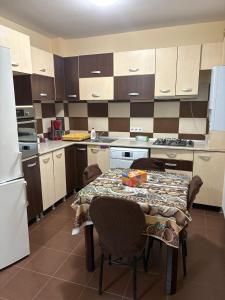 Η κουζίνα ή μικρή κουζίνα στο APARTAMENt SOLO