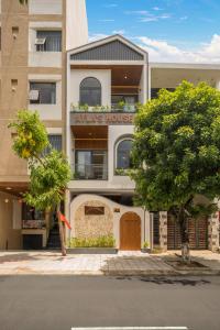 Budova, kde se vila nachází