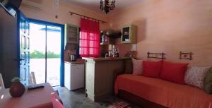 Φωτογραφία από το άλμπουμ του Elia - Studios Amorgos - near the sea στην Αιγιάλη