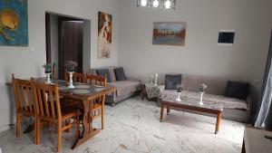 Χώρος καθιστικού στο XANTHI COUNTRY LAND apartment