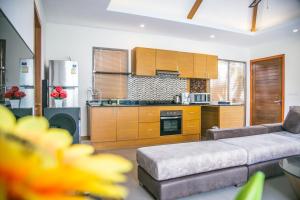 Η κουζίνα ή μικρή κουζίνα στο 2BD Pool Villa Karina near beach