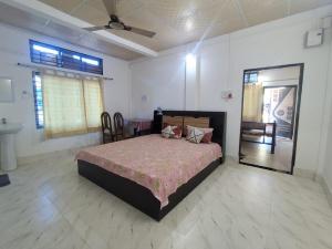 Postel nebo postele na pokoji v ubytování Rooftop haven