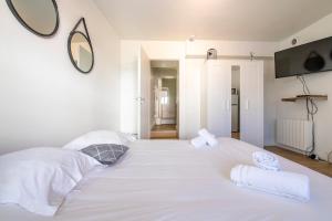 Φωτογραφία από το άλμπουμ του Studio du Barbier, plein centre στη Βαν