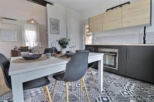 Η κουζίνα ή μικρή κουζίνα στο Le Bosco