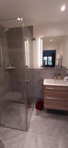 Koupelna v ubytování Gästehaus Reichart