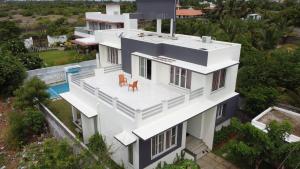 Φωτογραφία από το άλμπουμ του Manoj hotel in σε Covelong