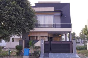 Budova, kde se vila nachází