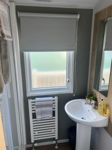 Koupelna v ubytování 2025 Willerby Ellerton Static Caravan + 7 fotografií