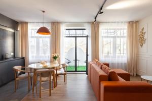 Posezení v ubytování AUSTRIAN APART HOTEL